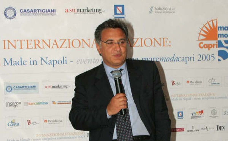 Carlo Lamura presenta le iniziative di internazionalizzazione delle imprese campane a MareModaCapri 2005